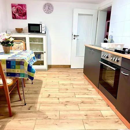 Haus Ksena *